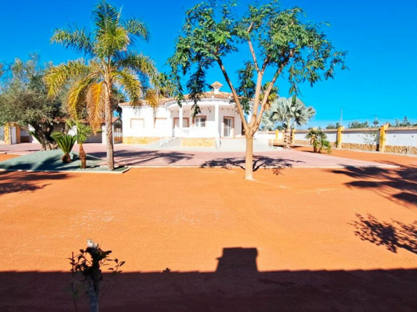 3-bedroom Villa In Catral, Spain (140 M²)