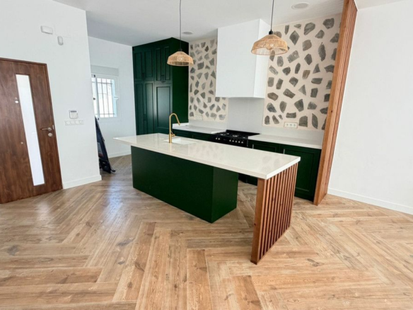 3-bedroom House In Catral, Spain (122 M²)