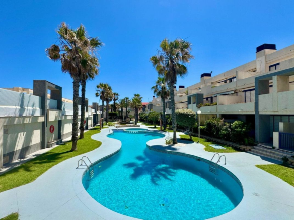 2-bedroom Apartment In Torrevieja, Spain (62 M²)