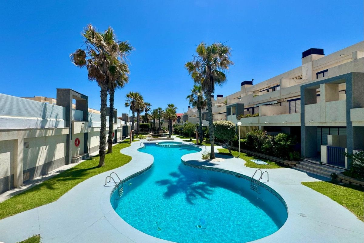 2-bedroom Apartment In Torrevieja, Spain (62 M²)