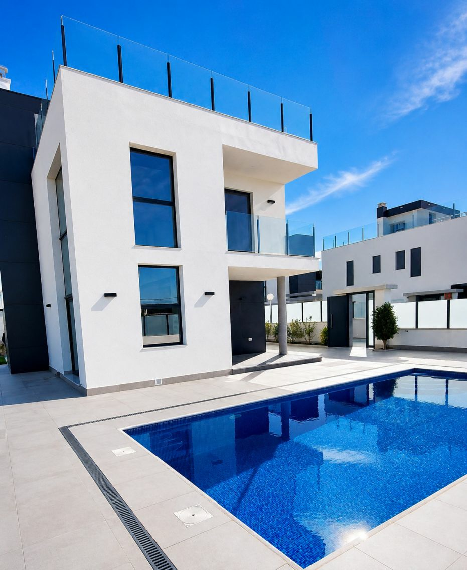 2-1-0fcbb2 3-bedroom House In Orihuela Costa, Spain (190 M²)