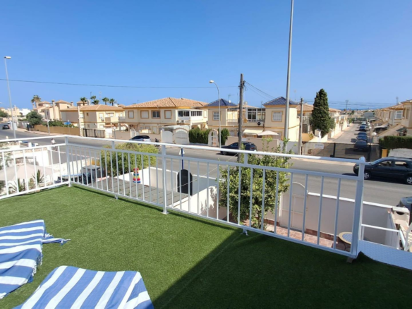 3-bedroom House In Orihuela Costa, Spain (63 M²)