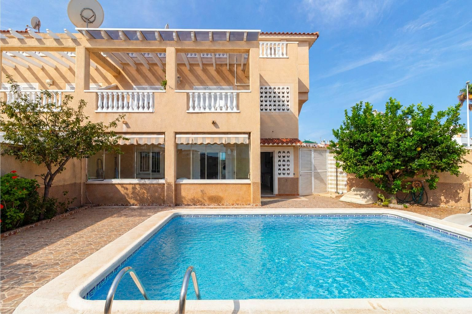 3-bedroom Bungalow In Orihuela Costa, Spain (101 M²)