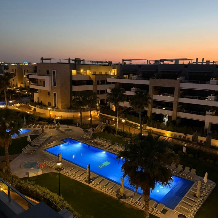 2-bedroom Apartment In Orihuela Costa, Spain (88 M²)
