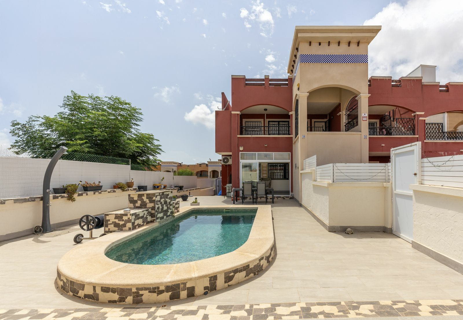 2-bedroom Apartment In Orihuela Costa, Spain (67 M²)