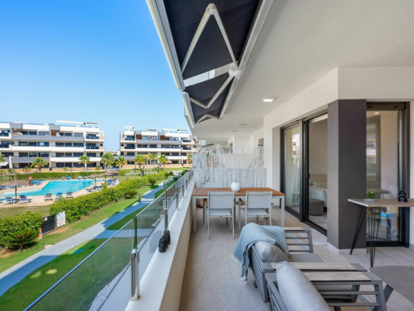 2-bedroom Apartment In Orihuela Costa, Spain (75 M²)