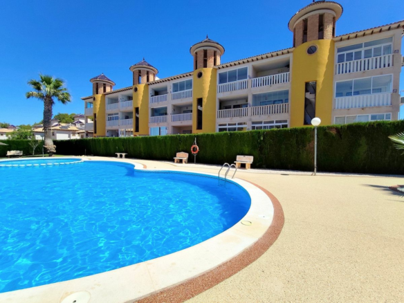 2-bedroom Apartment In Orihuela Costa, Spain (72 M²)