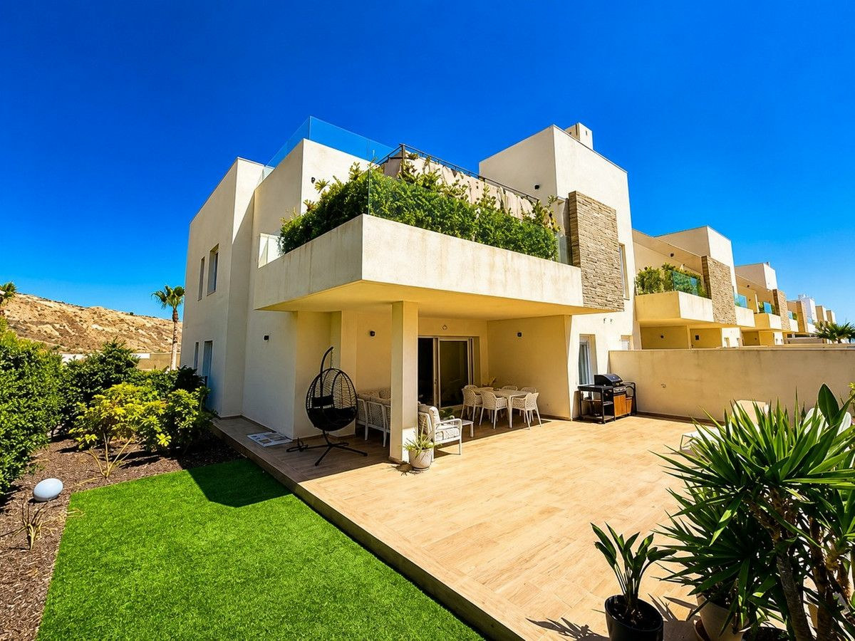 3-bedroom Apartment In Algorfa, Spain (90 M²)