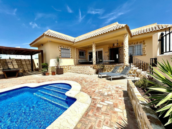 5-bedroom Villa In Orihuela Costa, Spain (238 M²)