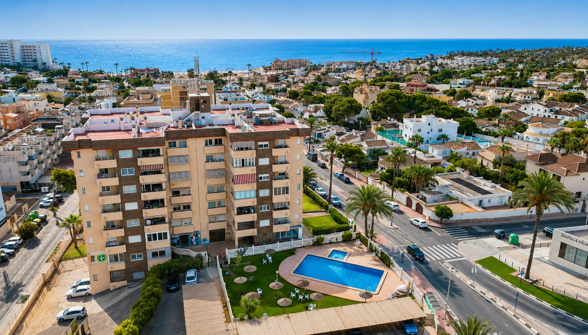 2-bedroom Apartment In Orihuela Costa, Spain (60 M²)