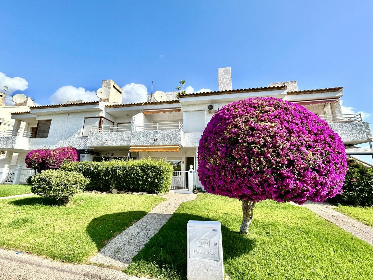 2-bedroom Apartment In Orihuela Costa, Spain (58 M²)