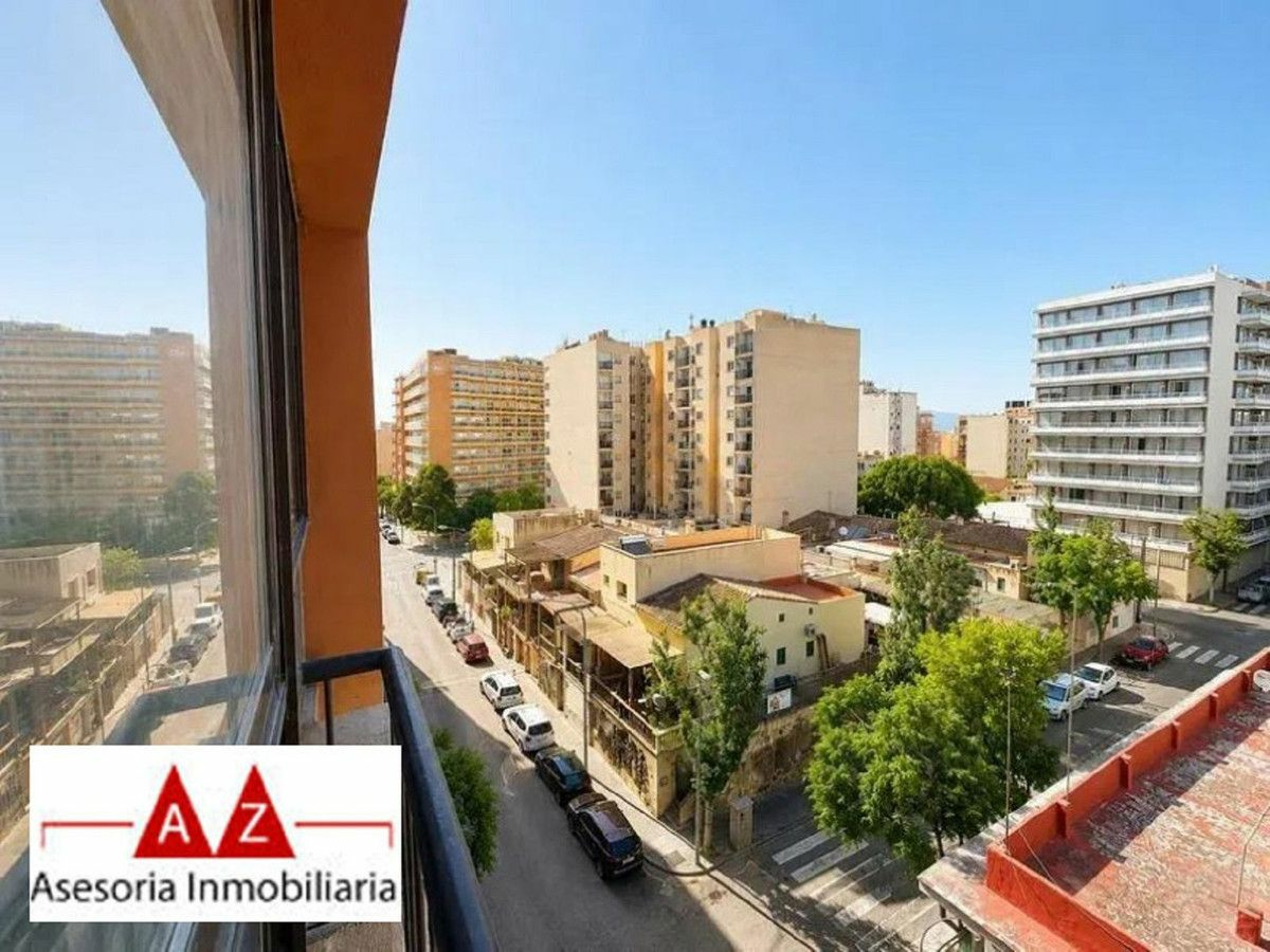 3-bedroom Apartment In Llucmajor, Spain (84 M²)