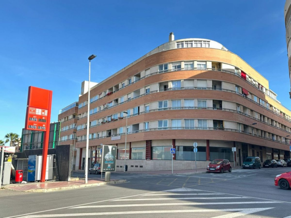 2-bedroom Apartment In Torrevieja, Spain (70 M²)