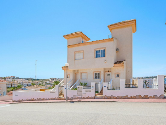 3-bedroom Villa In Rojales, Spain (105 M²)