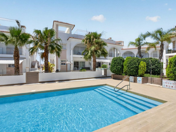 2-bedroom Apartment In Rojales, Spain (82 M²)