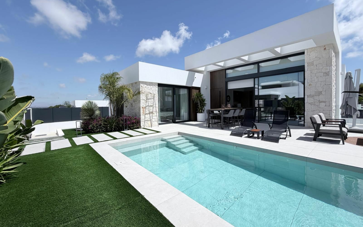 4-bedroom Villa In Málaga, Spain