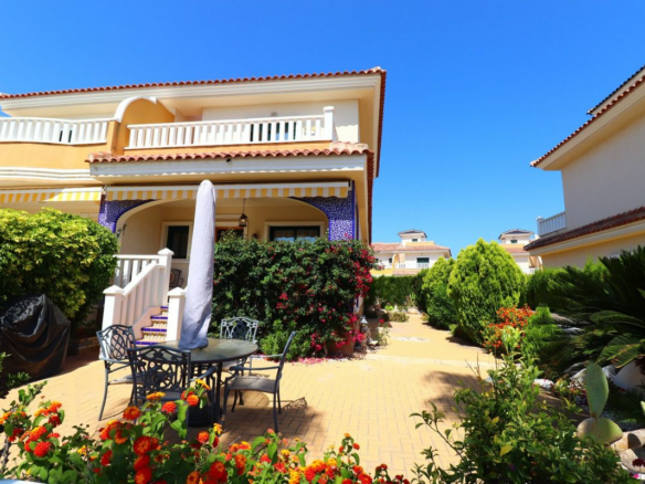 2-bedroom House In Rojales, Spain (105 M²)