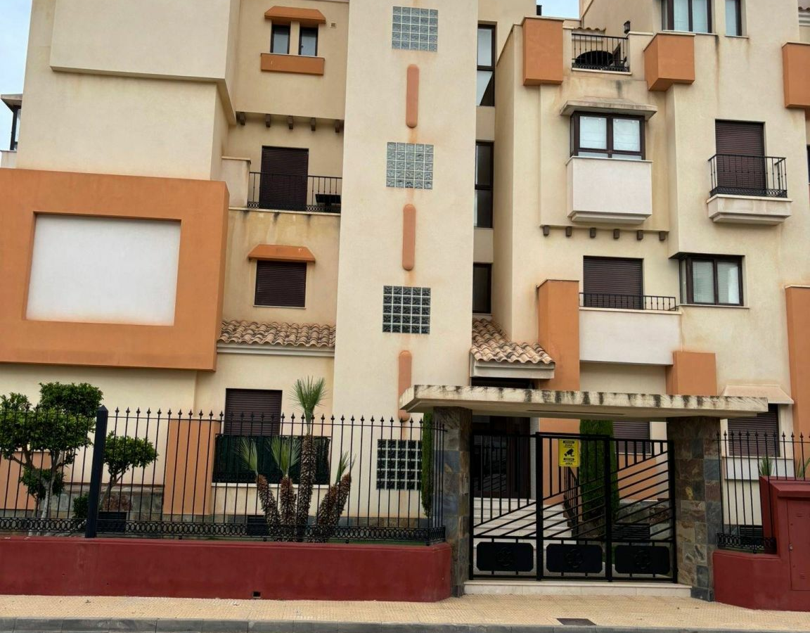 2-bedroom Apartment In Orihuela Costa, Spain (76 M²)