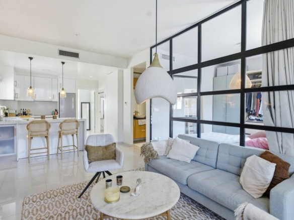3-bedroom Apartment In Guardamar Del Segura, Spain (108 M²)