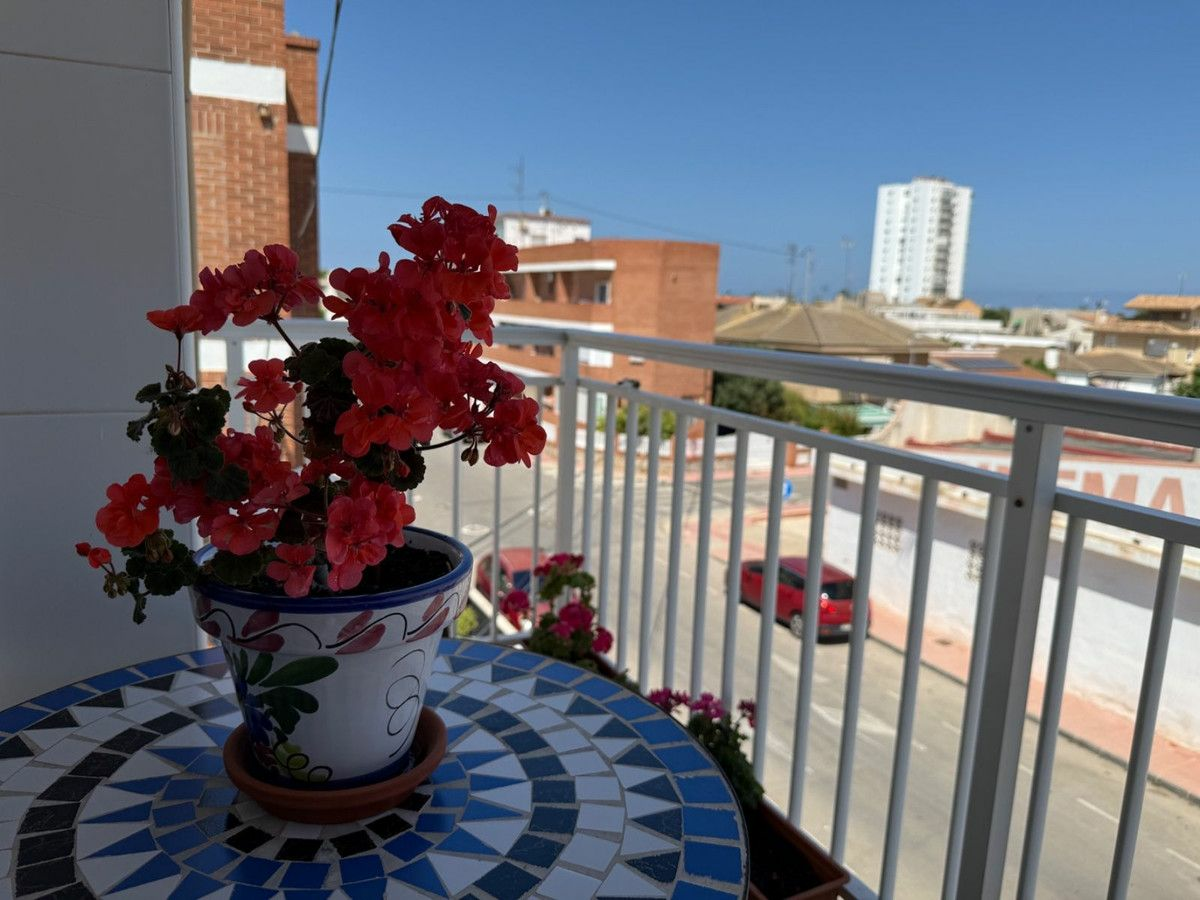 3-bedroom Apartment In Santiago De La Ribera, Spain (97 M²)