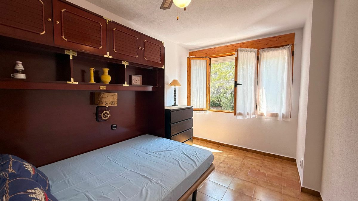 3-bedroom Apartment In Orihuela Costa, Spain (68 M²)