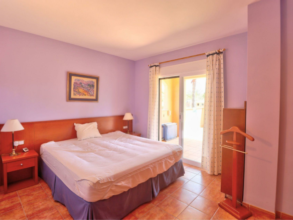 3-bedroom Penthouse In Calvià, Spain (160 M²)