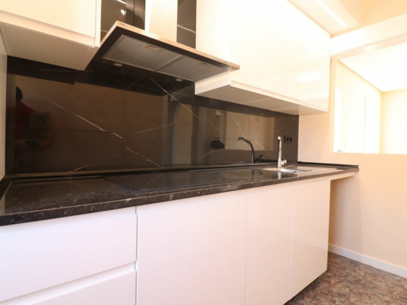 2-bedroom Apartment In Orihuela Costa, Spain (52 M²)