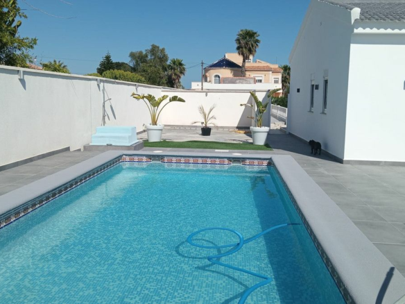4-bedroom Villa In Orihuela Costa, Spain (174 M²)