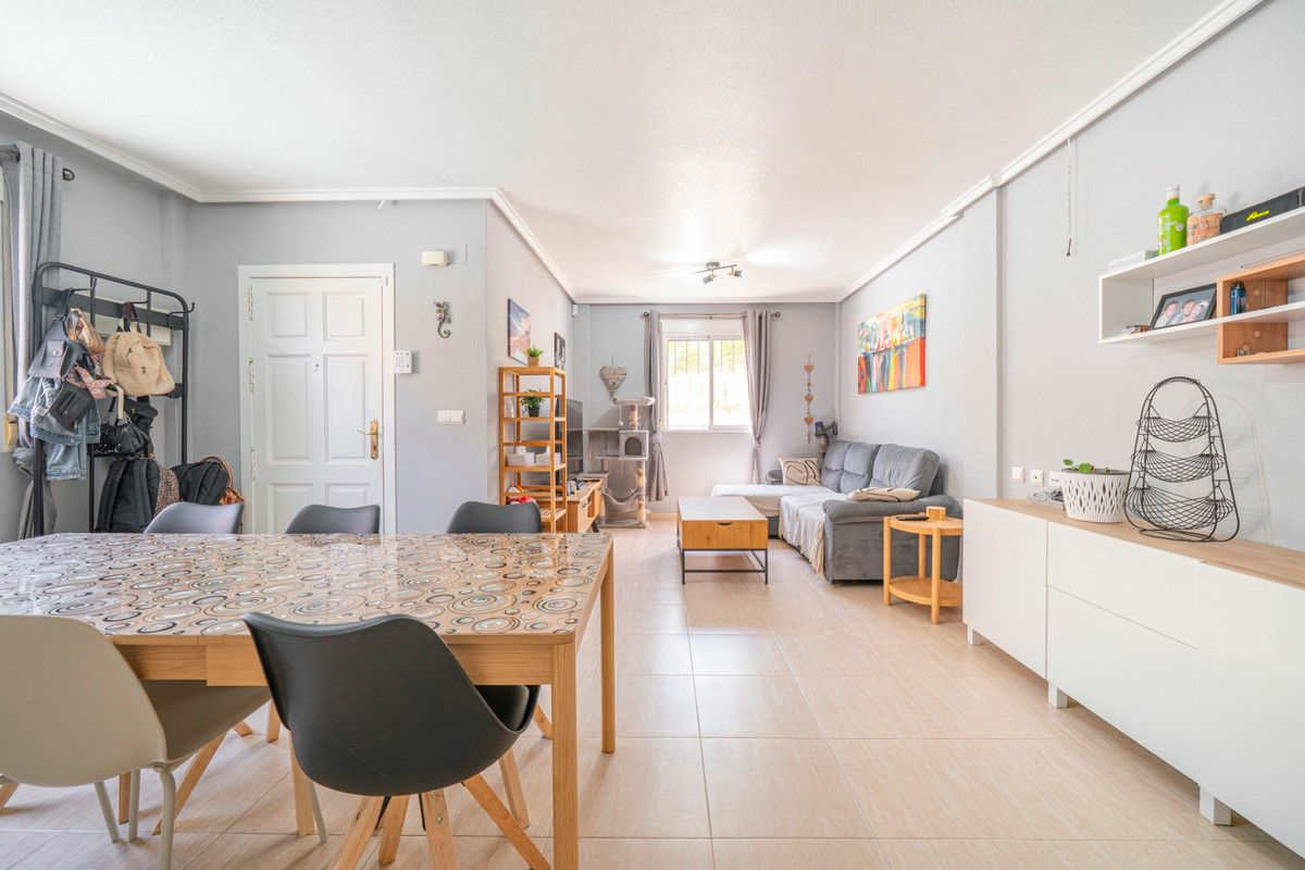 3-bedroom Villa In Rojales, Spain (71 M²)