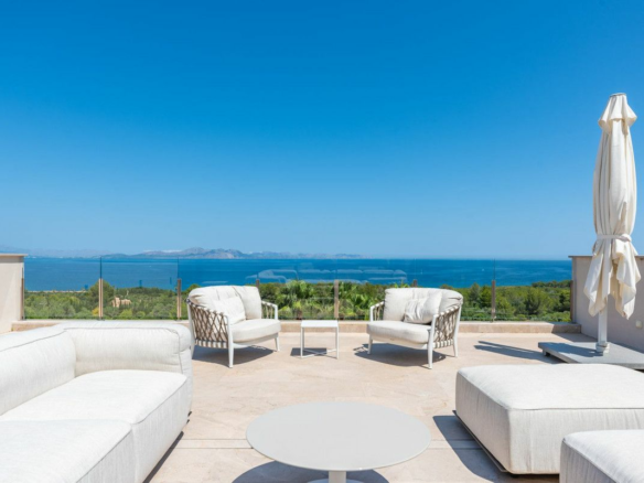 5-bedroom Villa In Colònia De Sant Pere, Spain (500 M²)