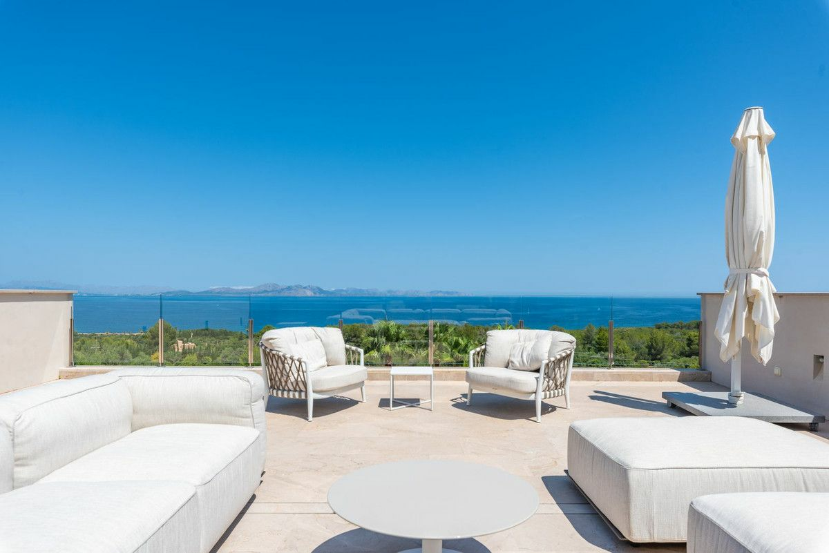 5-bedroom Villa In Colònia De Sant Pere, Spain (500 M²)