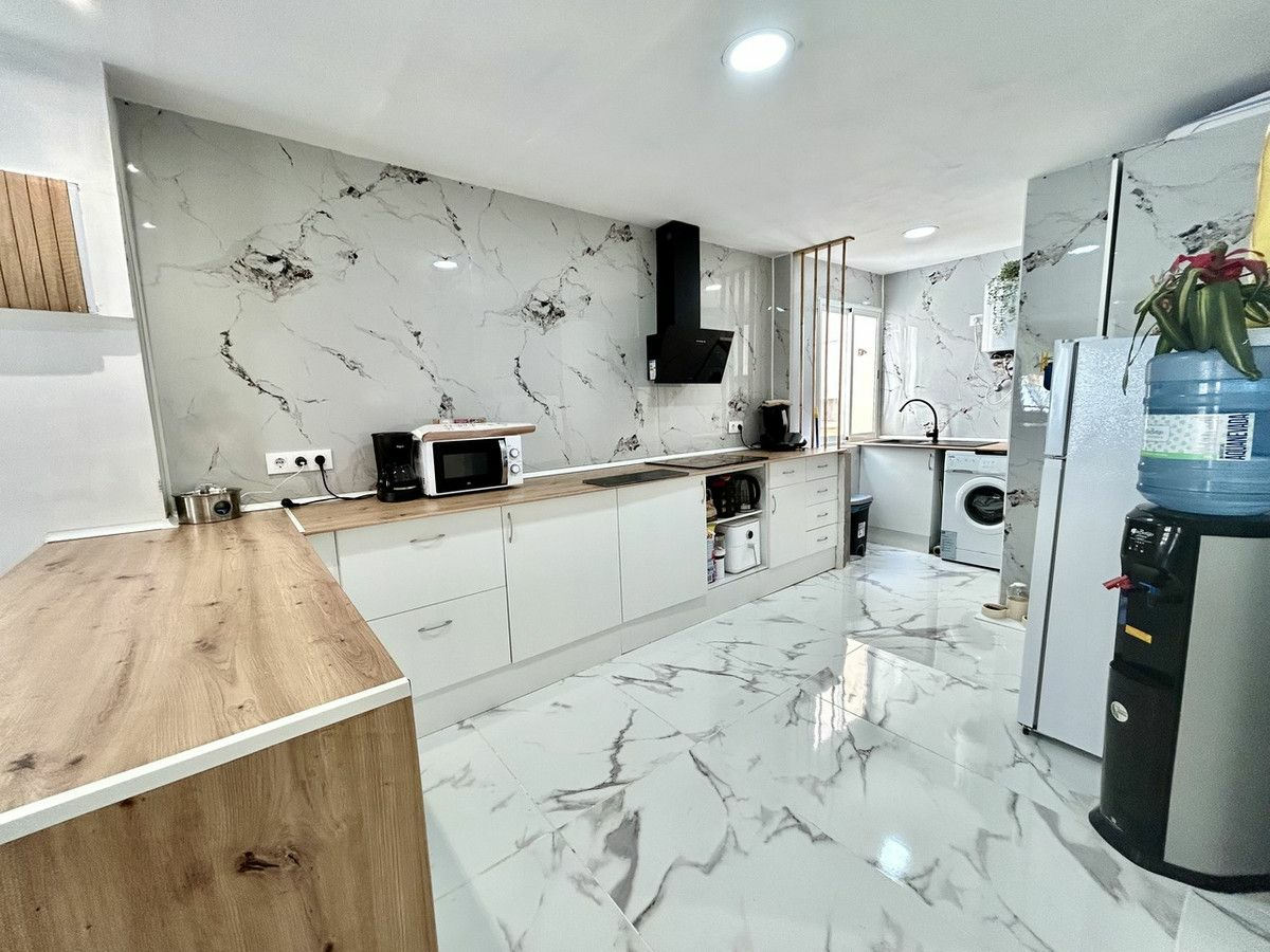 3-bedroom Apartment In San Pedro Del Pinatar, Spain (127 M²)