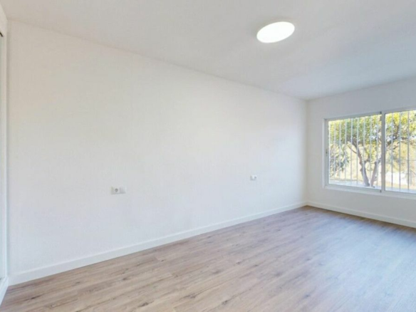 2-bedroom Apartment In Orihuela Costa, Spain (56 M²)
