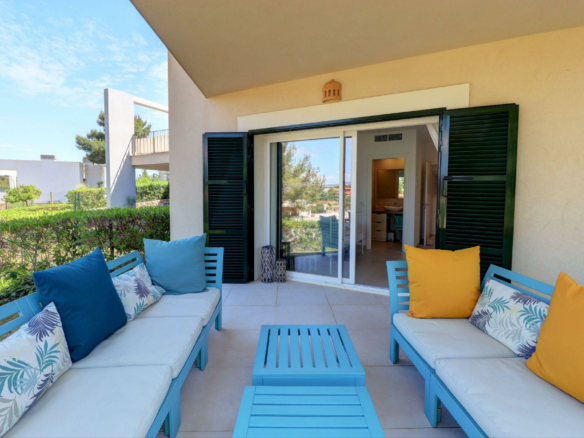 3-bedroom Apartment In Calvià, Spain (136 M²)