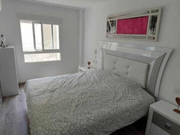 3-bedroom Apartment In Torrevieja, Spain (115 M²)