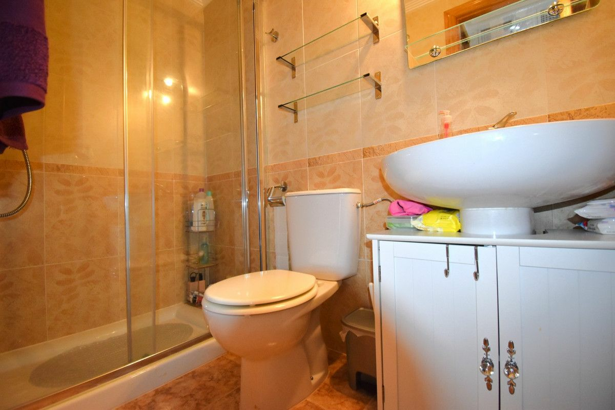 2-bedroom Apartment In Orihuela Costa, Spain (57 M²)