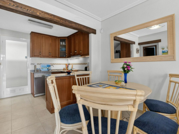 4-bedroom House In Torrevieja, Spain (110 M²)