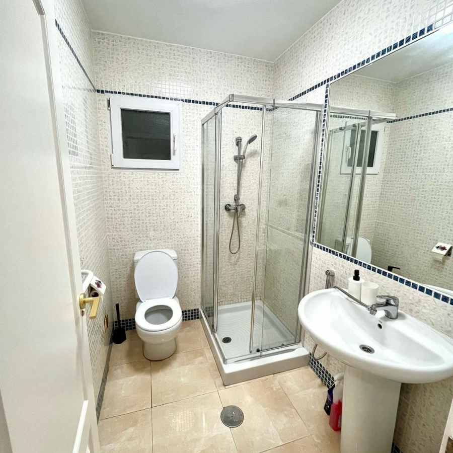 2-bedroom Apartment In Torrevieja, Spain (79 M²)