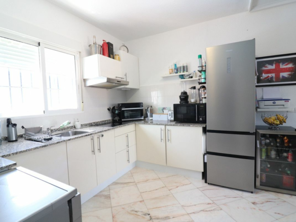 2-bedroom Villa In Orihuela Costa, Spain (70 M²)