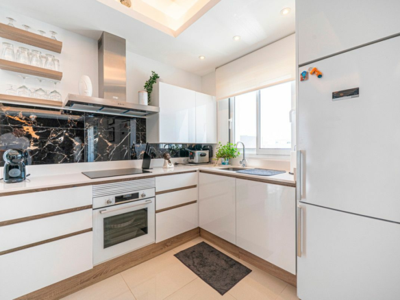 2-bedroom Apartment In Rojales, Spain (82 M²)
