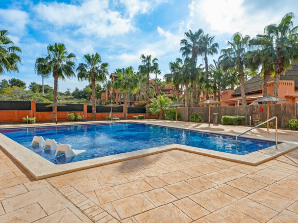 2-bedroom Apartment In Orihuela Costa, Spain (87 M²)