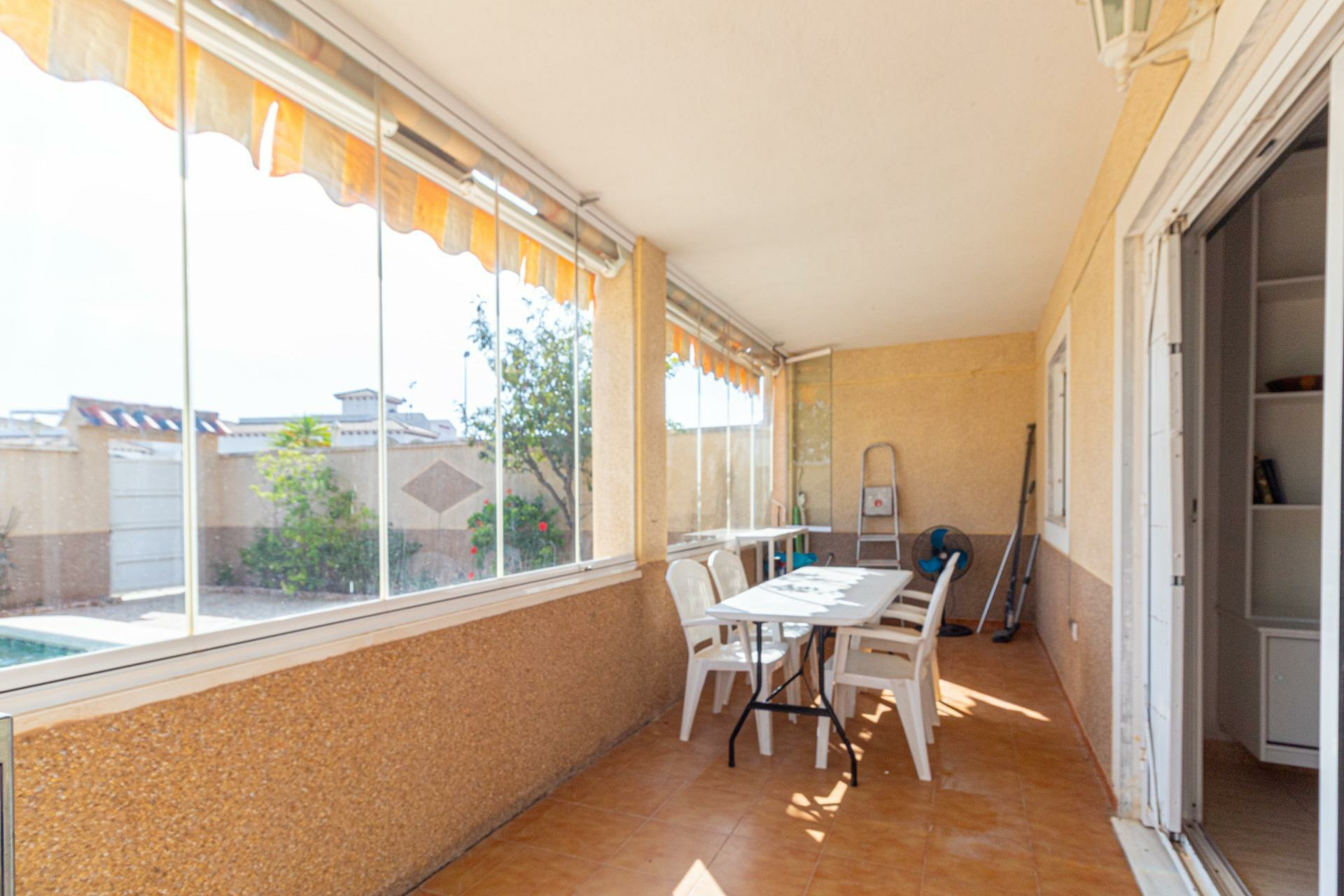 3-bedroom Bungalow In Orihuela Costa, Spain (101 M²)
