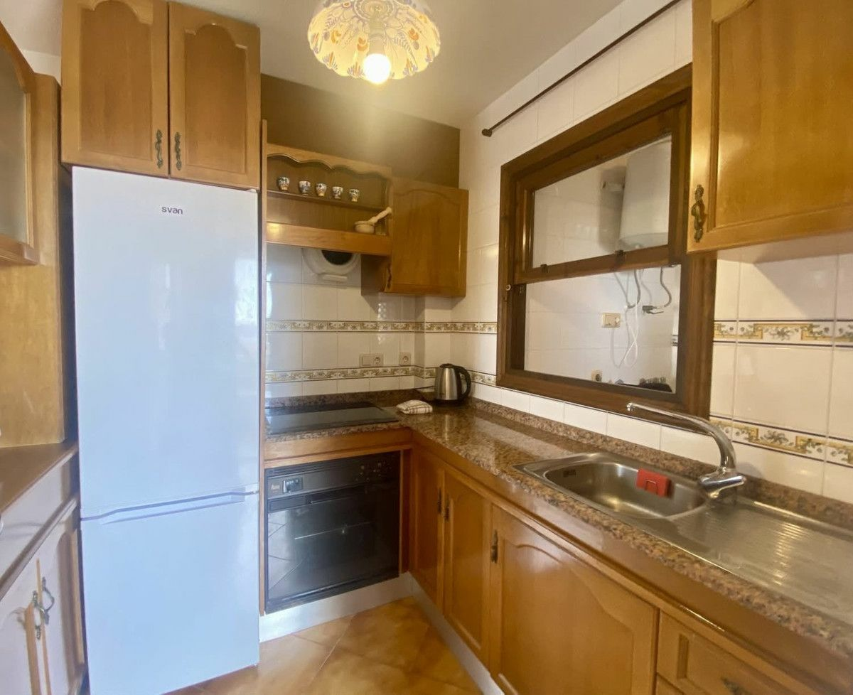 2-bedroom Apartment In Cabo Roig, Spain (71 M²)