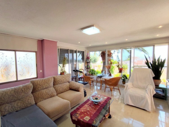 3-bedroom Villa In Rojales, Spain (140 M²)