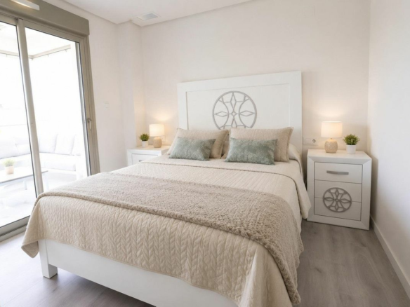 3-bedroom Apartment In Orihuela Costa, Spain (105 M²)