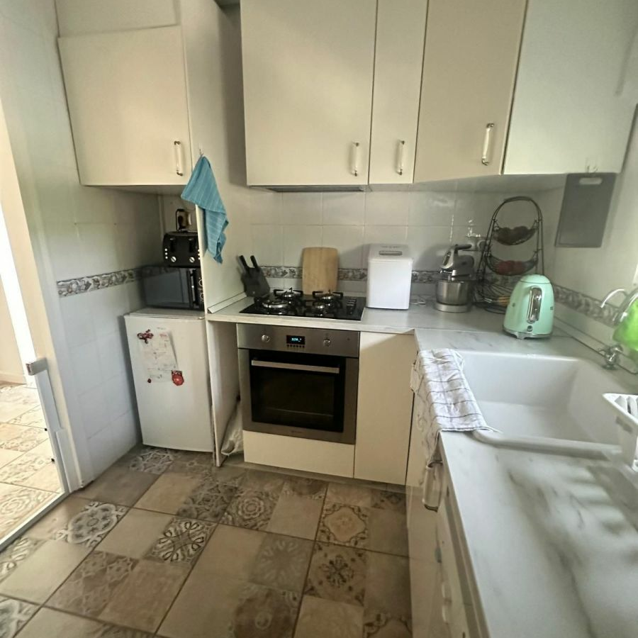 3-bedroom Villa In Algorfa, Spain (92 M²)