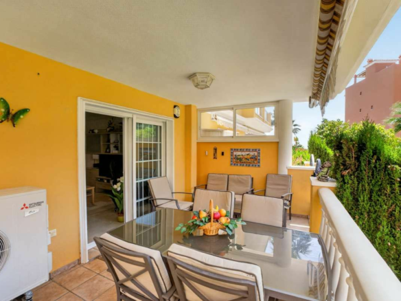 2-bedroom Apartment In Torrevieja, Spain (76 M²)