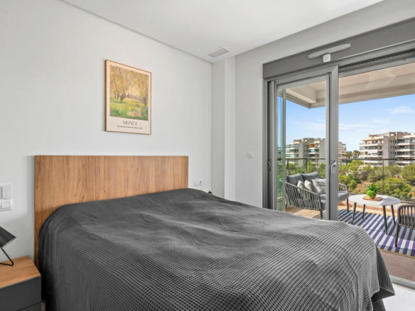 3-bedroom Apartment In Orihuela Costa, Spain (72 M²)
