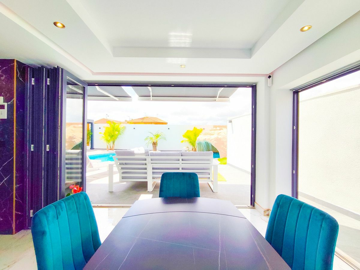 5-bedroom House In Los Urrutias, Spain (157 M²)