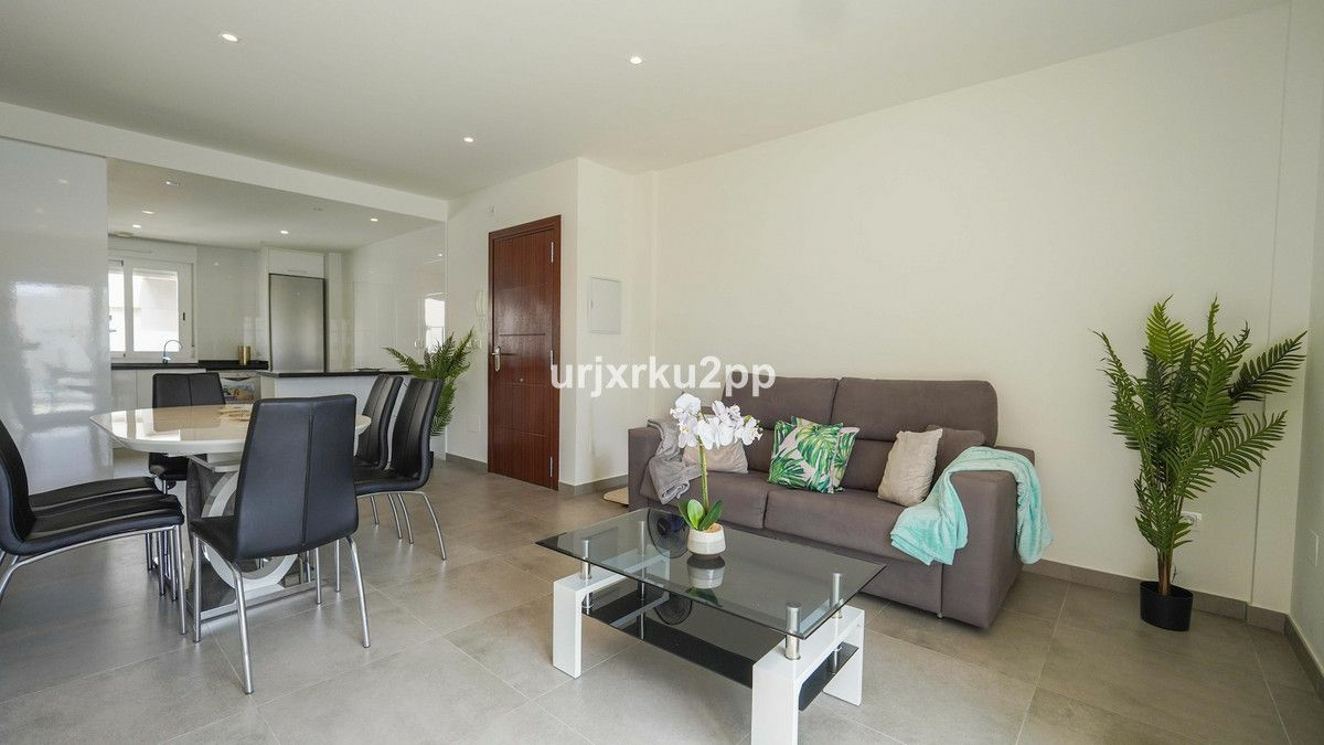 2-bedroom Apartment In Torrevieja, Spain (75 M²)